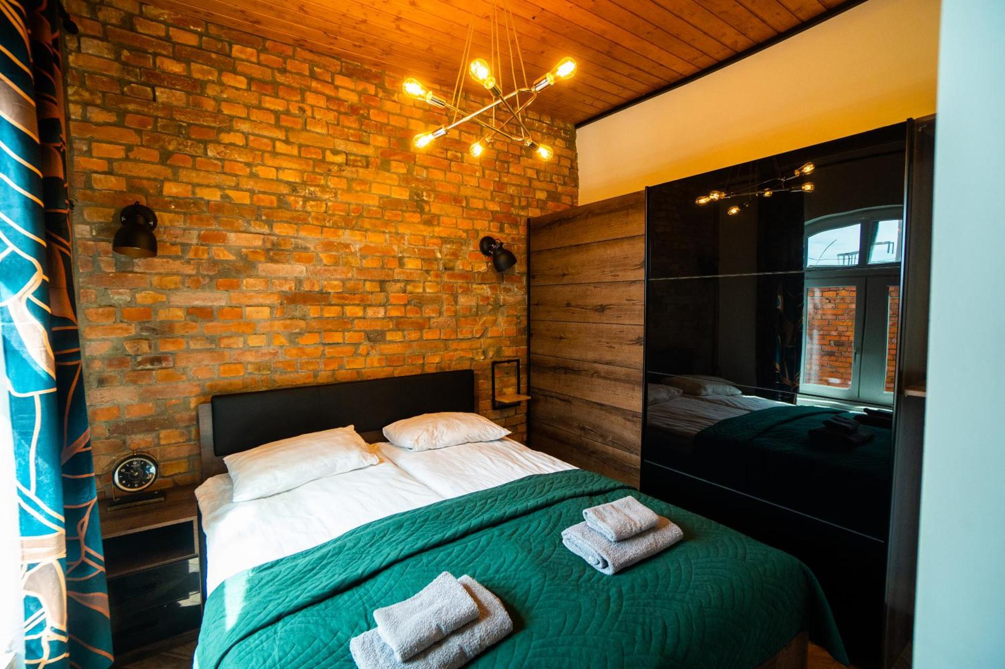 Apartamenty Pioro I Atrament Torun Exterior photo