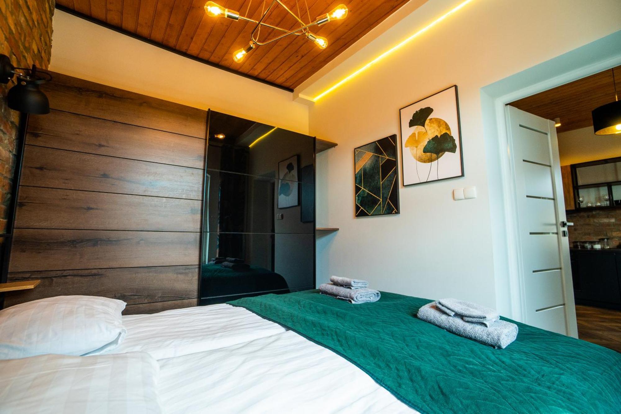 Apartamenty Pioro I Atrament Torun Exterior photo