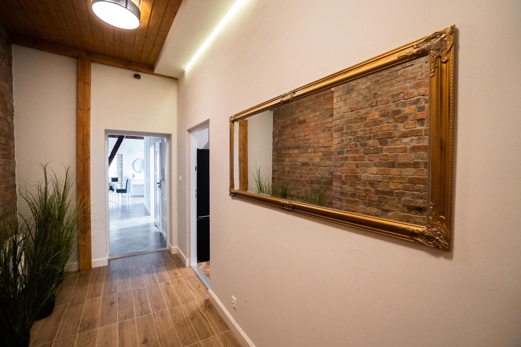 Apartamenty Pioro I Atrament Torun Exterior photo